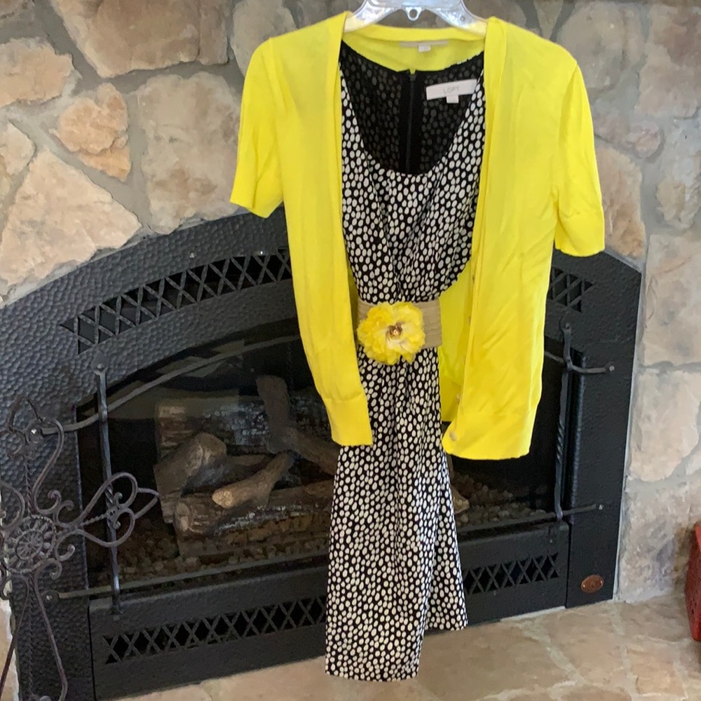 Super cute Loft outfit 🌻in like new condition